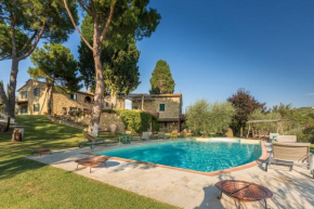 Villa Mazzini by Mmega Lucignano